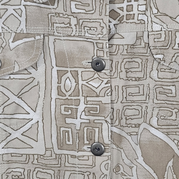 Women’s Chico’s Shacket Size 2 100% Cotton Button Front Jacket with Pockets - Picture 6 of 15